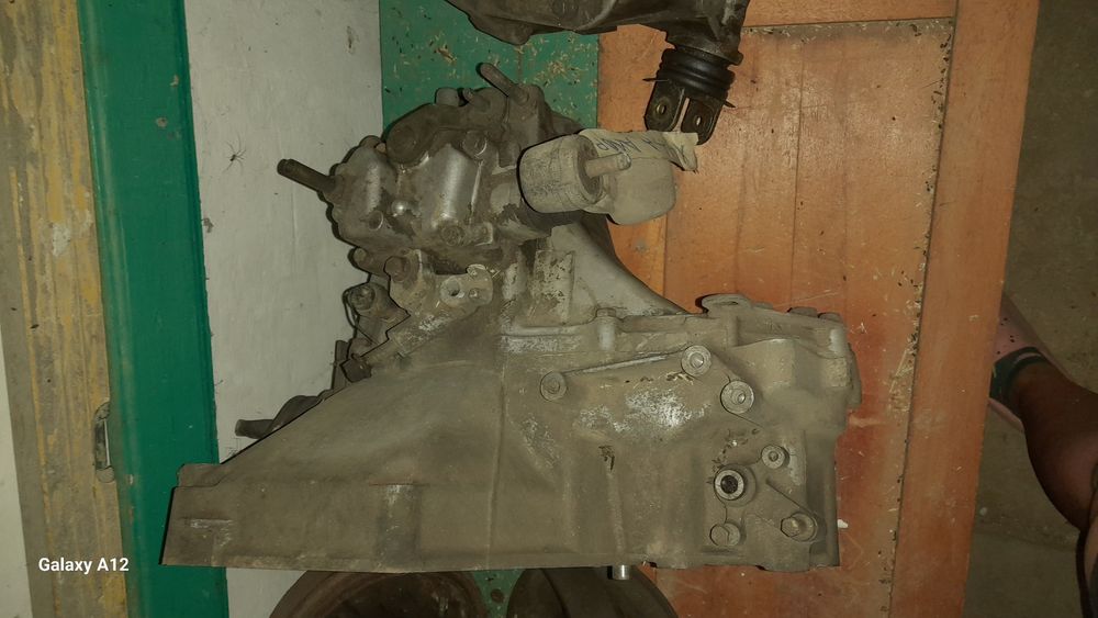 КПП Нісан Примєра 1.8