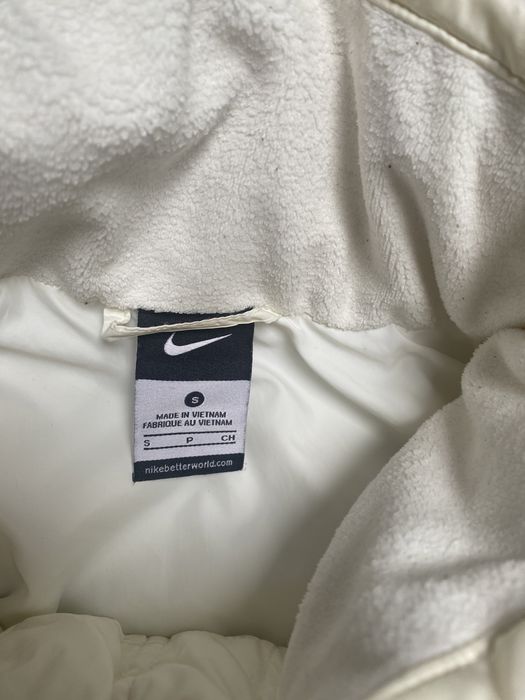 Nike puchowa lekka kurtka S kremowa pikowana 36