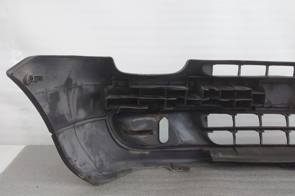 Pára-choques frente RENAULT Twingo I (C06_)