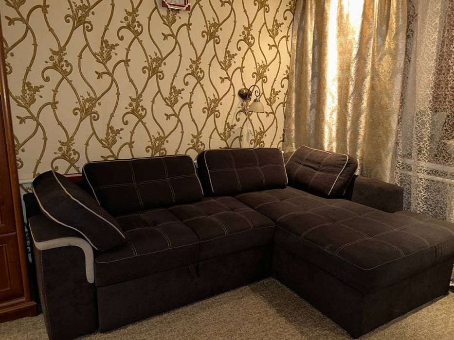 Продам диван б/у