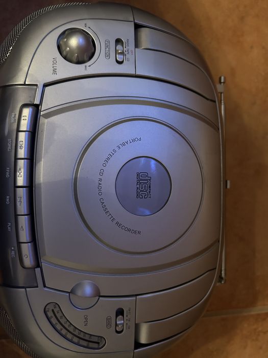 Rádio Antigo Cizento da Watson