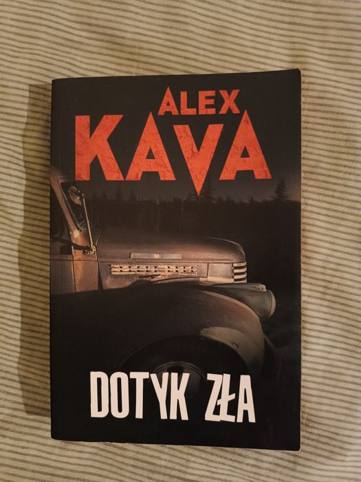 książka Alex Kava dotyk zła