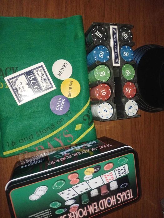 Покерный набор в кейсе 500ф Покер набор алюминиевый кейс2 кол полотно