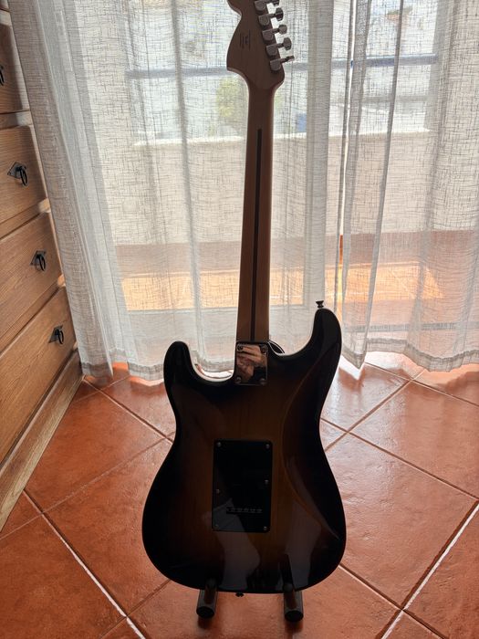 Fender squier stratocaster affinity series