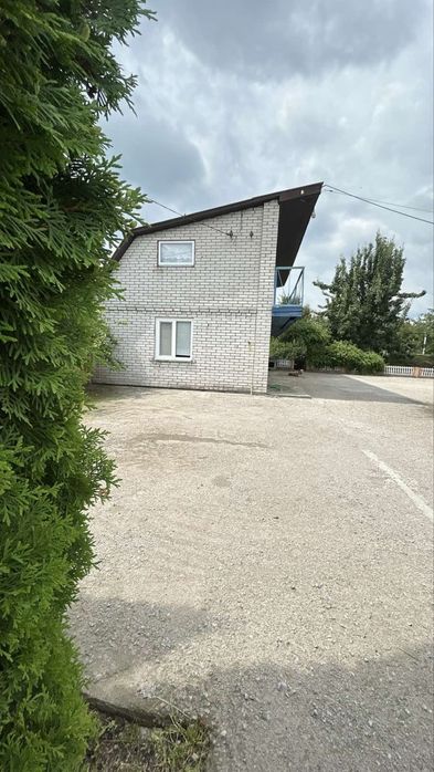 Продам гарний будинок 70км від м.Києва