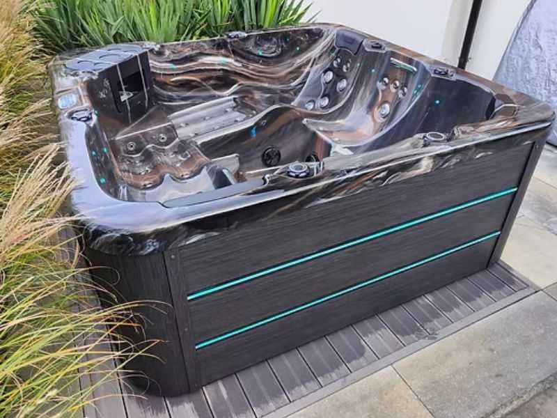 Jacuzzi ogrodowe USA BALBOA nowe , dostawa, servis