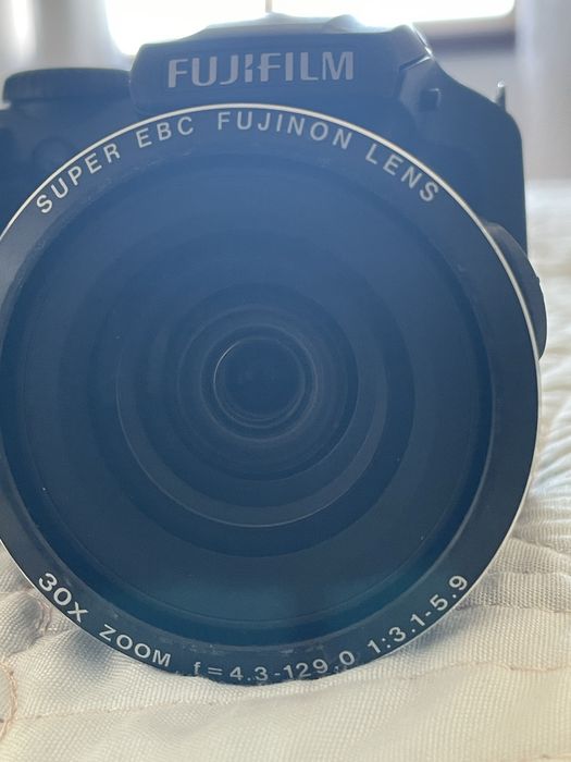 Vendo camera fotografica muito poyco uso