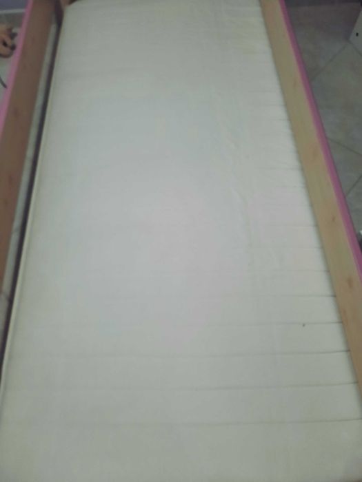 Cama solteiro menina