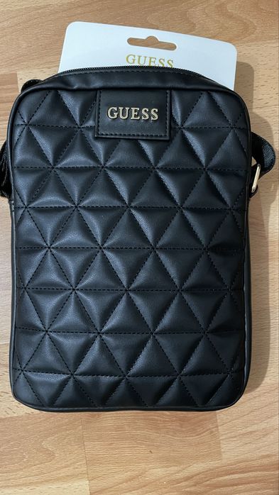 Сумка Guess для планшету