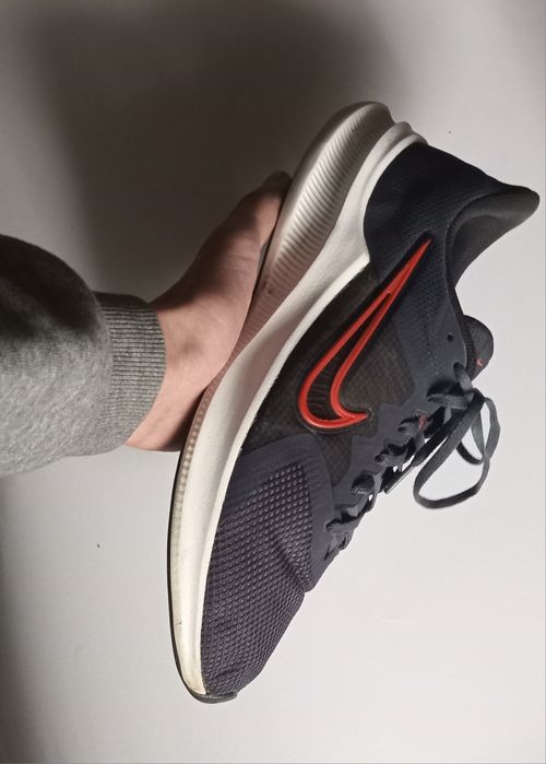 Кросовки Nike спортивні