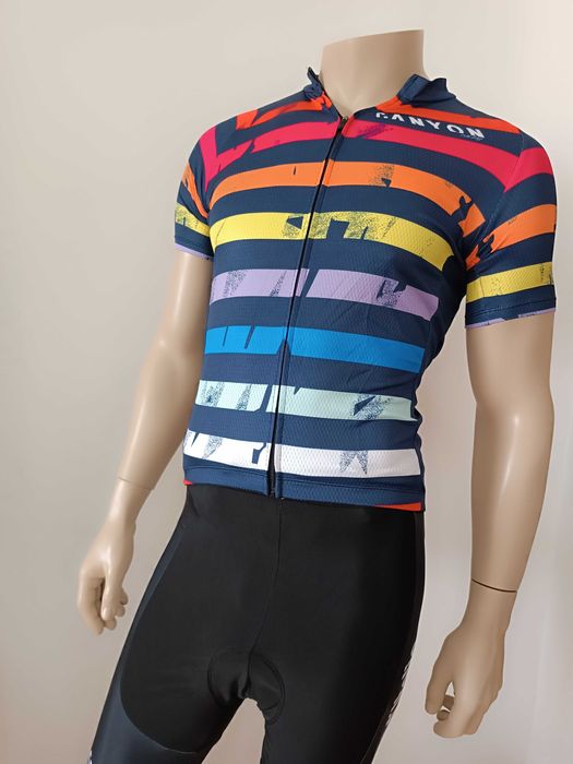 Equipamentos de ciclismo/BTT Capacetes
Meias Selins Sapatos Óculos