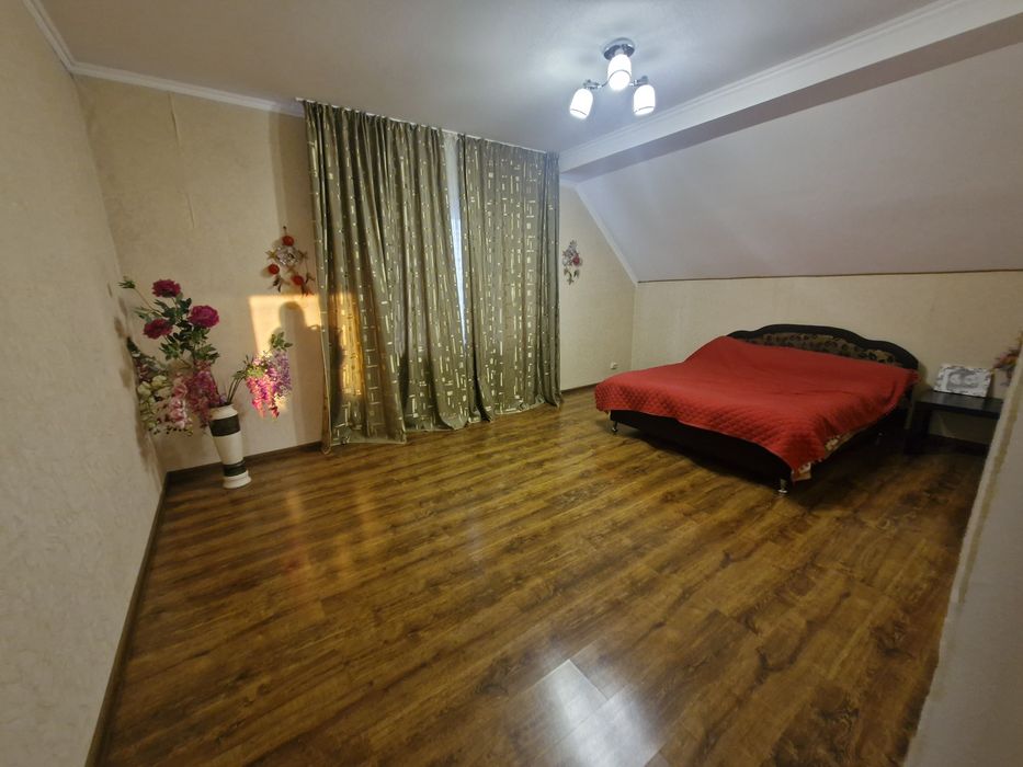 Дом в тихом месте для большой семьи