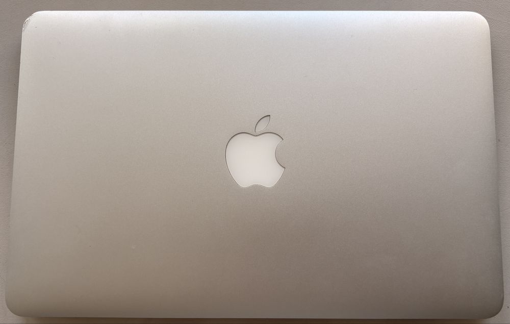Macbook Air 11” i5