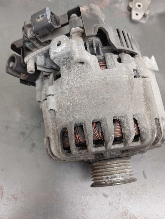 SILNIK  9h05 1.6 hdi citroen C4 na części