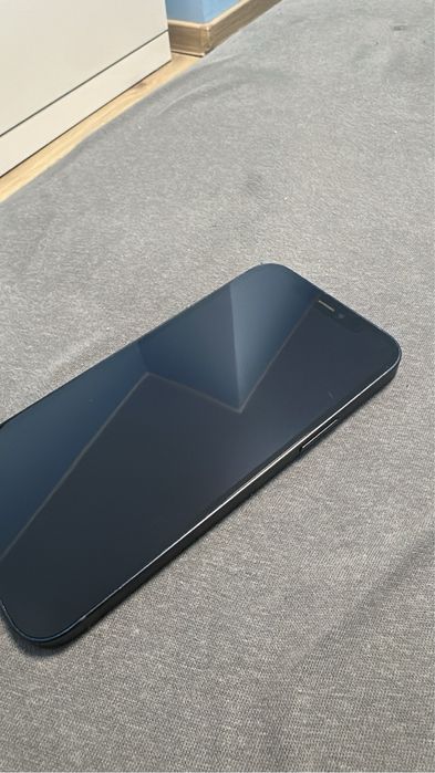 Sprzedam iPhone 12 64gb
