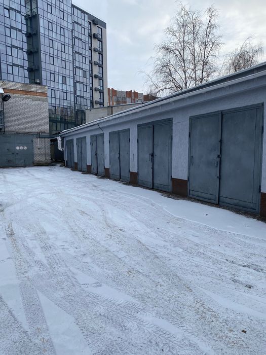 Адміністративна будівля 3234 кв.м, вул. Перемоги, буд. 32/5