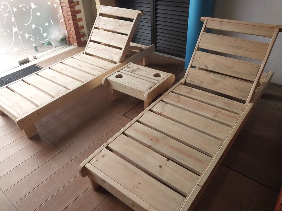 Espreguiçadeira de madeira