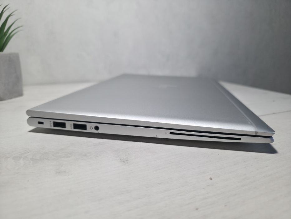 Металевий 14" HP EliteBook 845 G8 Ryzen 7 5850U 16/256GB FHD