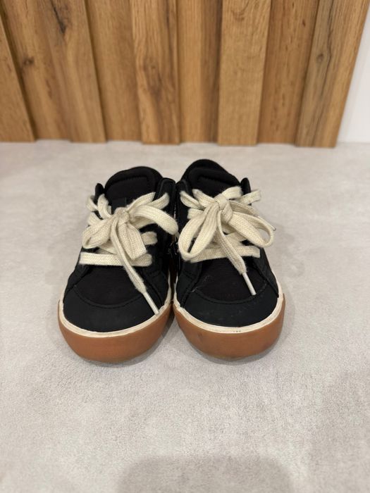 Дитячі кросівки ZARA 23 розмір