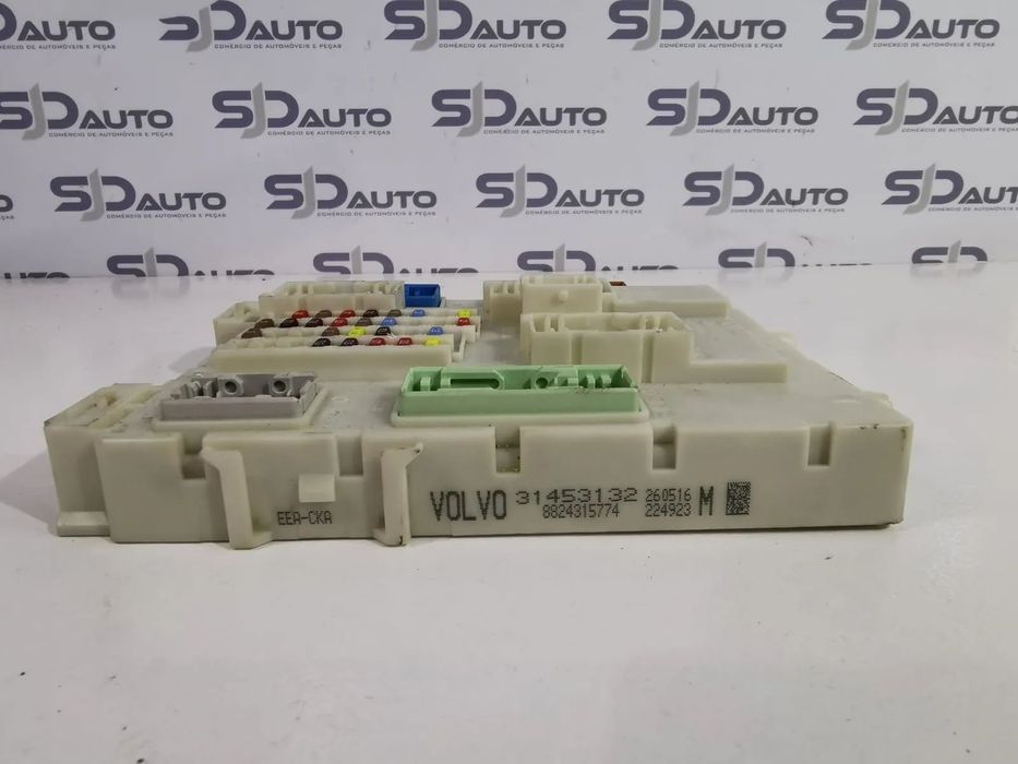 Caixa Fusíveis - Volvo V40