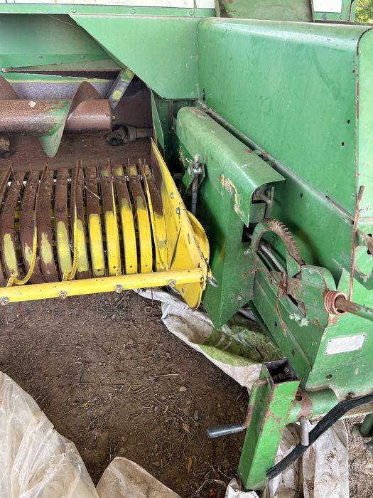 Enfardadeira John Deere