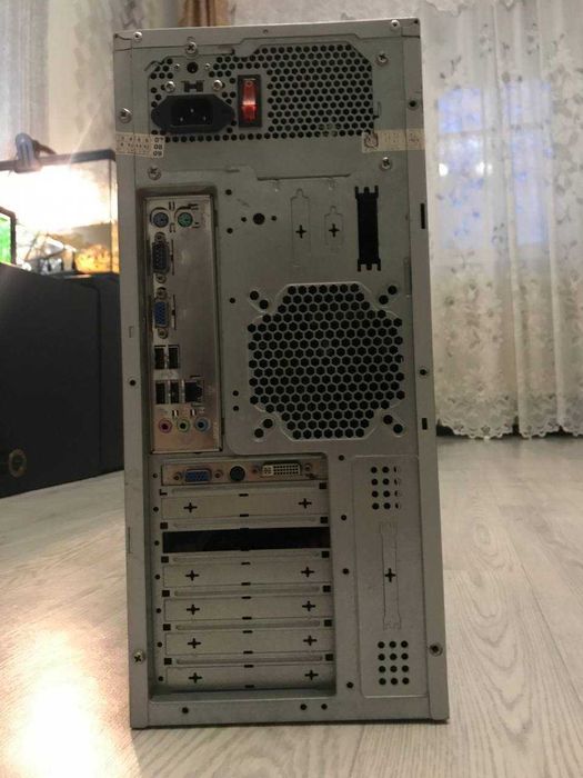 Компьютер для учебы/работы (системный блок Intel E4500, 2 ГБ ОЗУ)