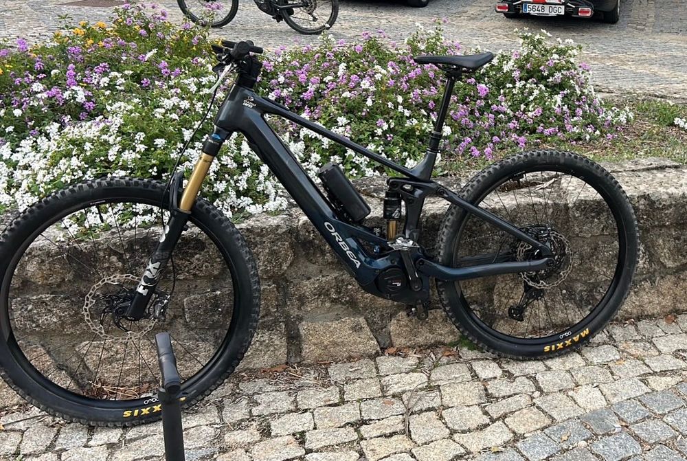 Bicicleta elétrica