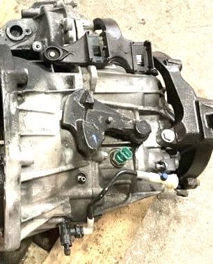 Caixa Renaut master  PF6054