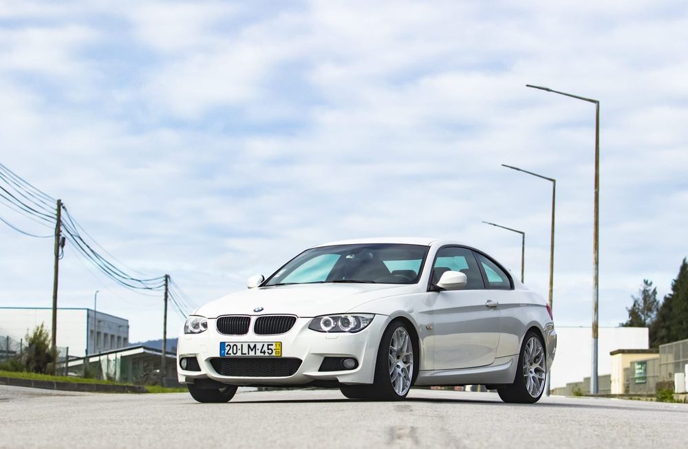 BMW SÉRIE 3 coupe