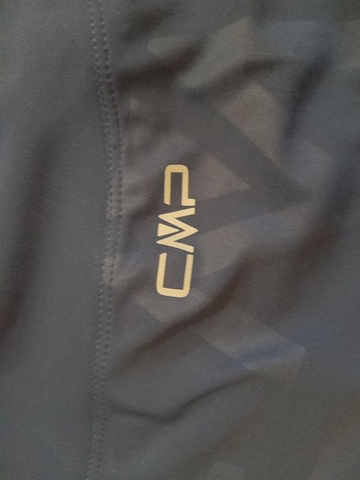 Спортивные леггинсы CMP темно-синие, L
женские цвет чёрный с узором