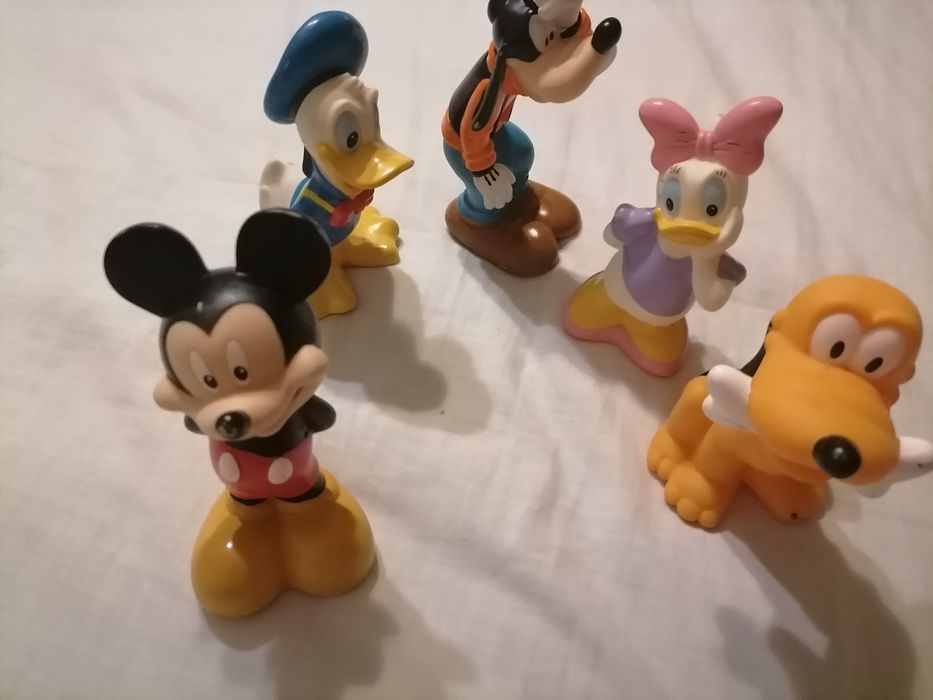 Bonecos da Disney