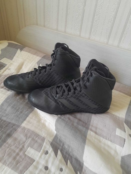 Боксерки борцовки Adidas стан нових