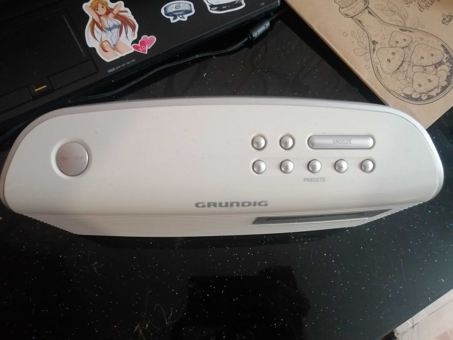 Радио приёмник Grundig
