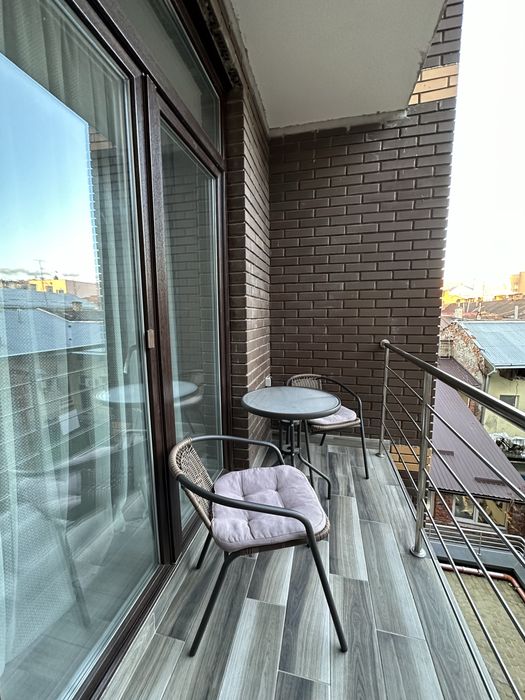 Оренда новобудови у центрі міста