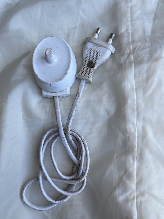 Braun 3757 ładowarka do szczoteczki