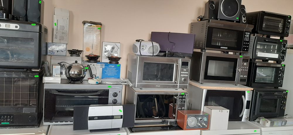 Мікрохвильова піч з німеччини