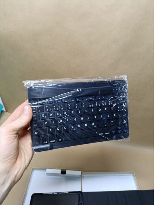 Чохол на iPad 7... 8 ... 9 покоління.