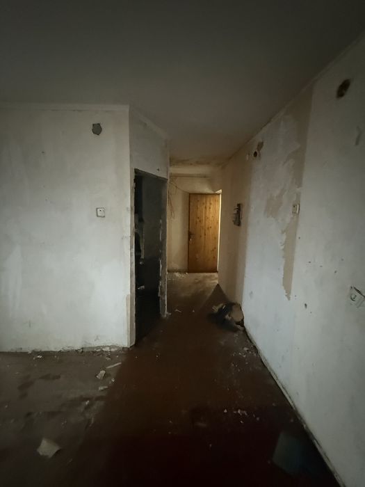 Продается квартира на Молодежной с гаражом