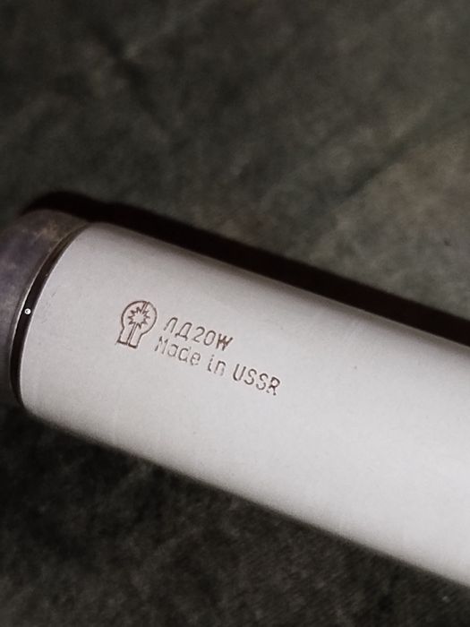 Продам лампы люминесцентные.