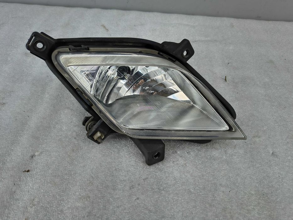 Halogen Prawy SSangYong Korando III