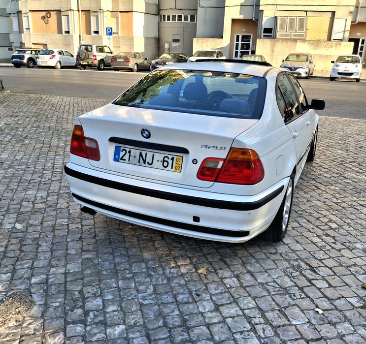 BMW 320 — fotografia 4