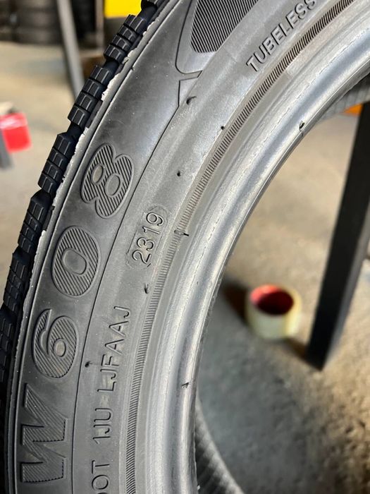 Шини 225/45 r17 94V Goodride SW608 2019рік (2143)