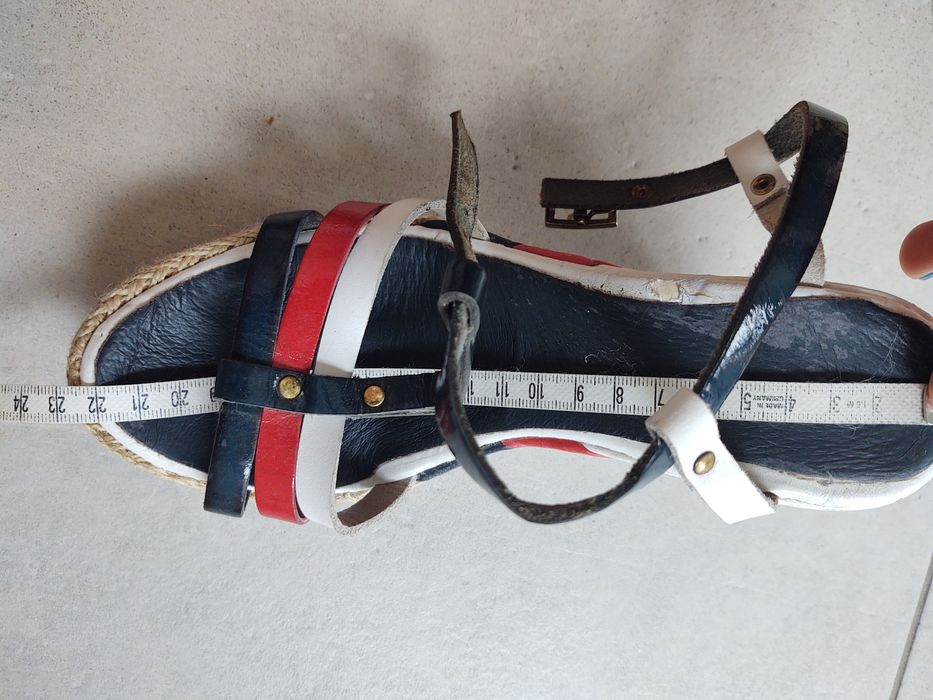 Venezia 36 sandały koturny