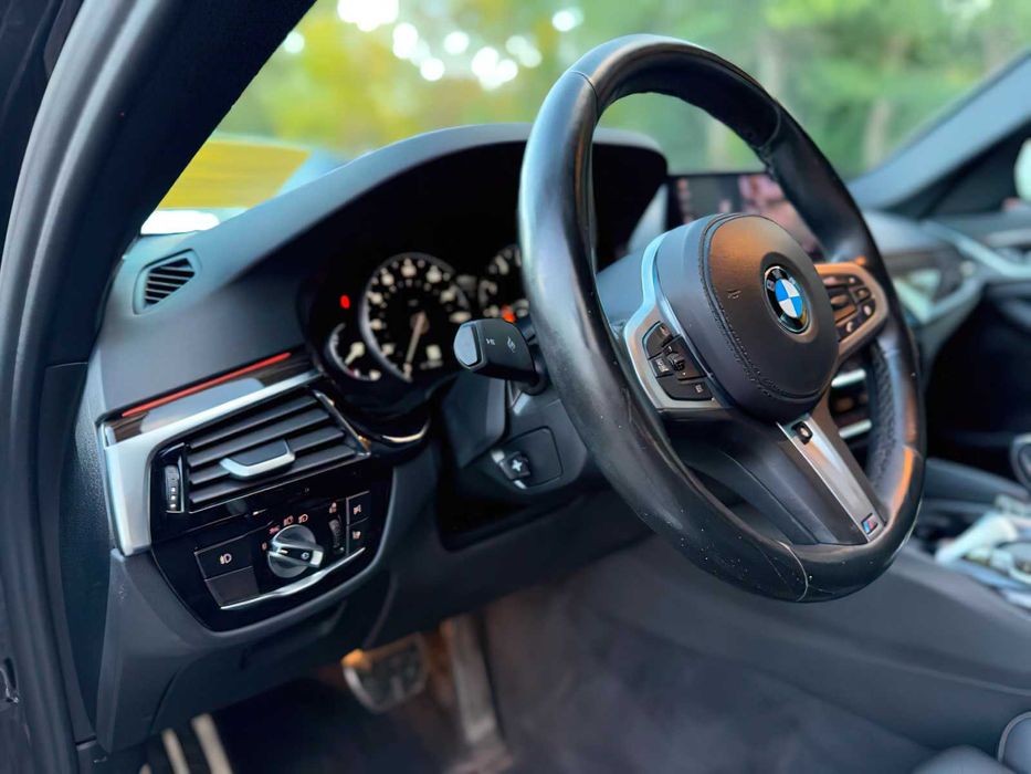 BMW 5 Series 530i xDrive      2019