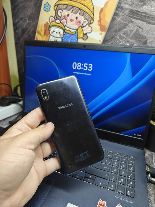Samsung a10 2/32gb