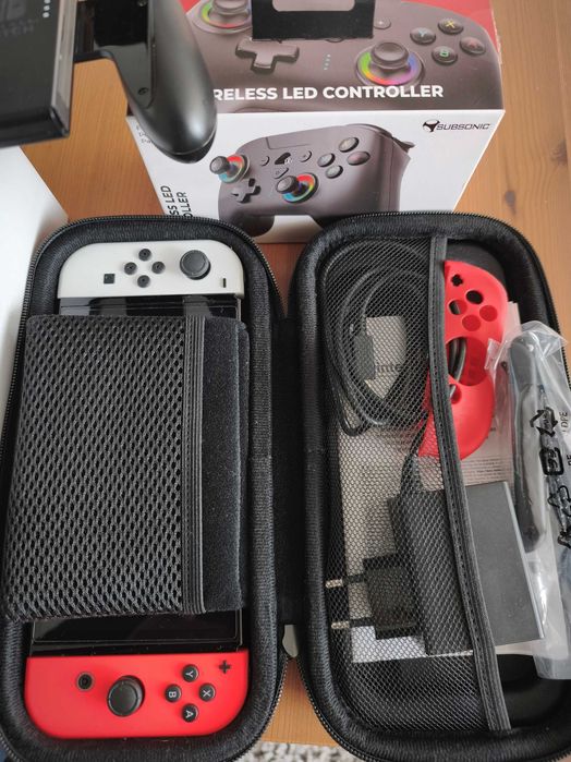 Nintendo Switch OLED  + Acessórios. Oferta do Wireless LED Controller e Case da Bigben