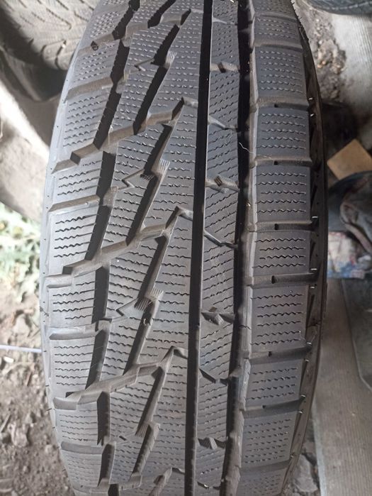 Зимняя резина 205/60 R16