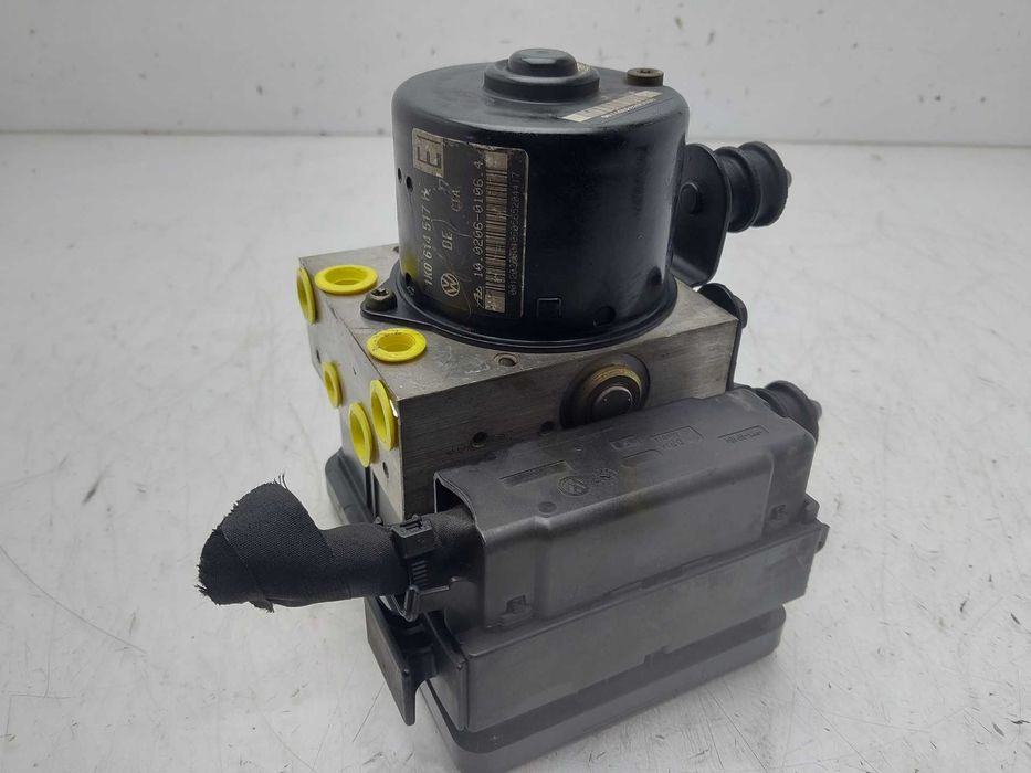 ABS AUDI A3 8P GOLF 5 1K0907379K 1K0614517H
