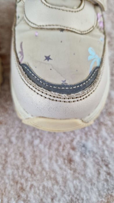 Чобітки, зимове взуття для дівчинки