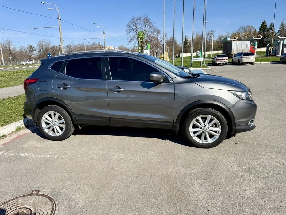Продам Nissan Rogue Sport